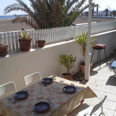 Villa Mela Playa Honda  Extérieur photo